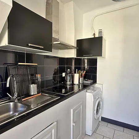 Apartment T3 Climatise Coeur De Ville, & Gare A Pied *